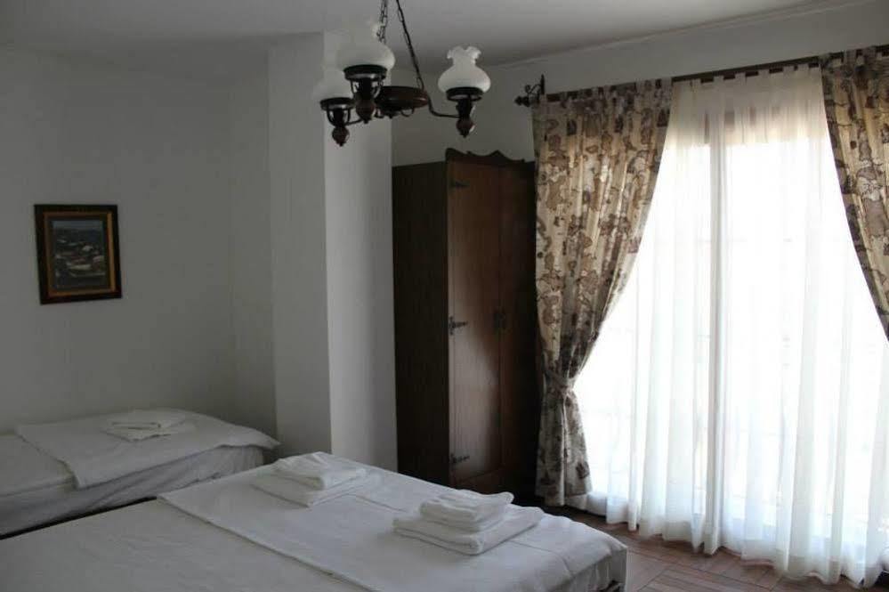 Kaptan Motel Siğacık Esterno foto