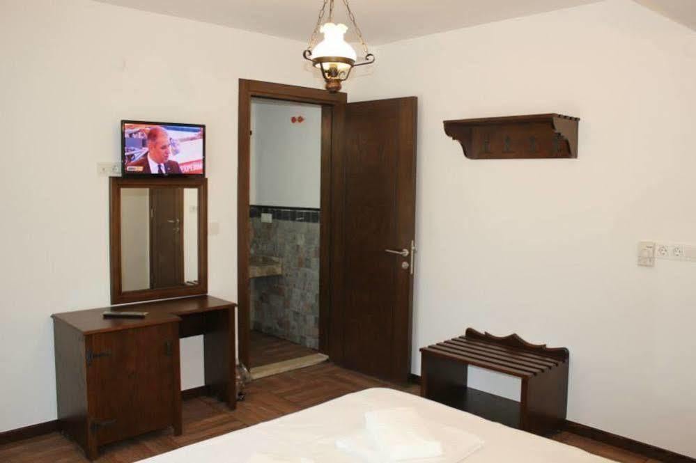 Kaptan Motel Siğacık Esterno foto