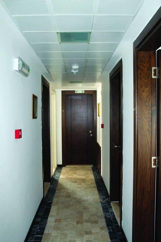 Kaptan Motel Siğacık Esterno foto